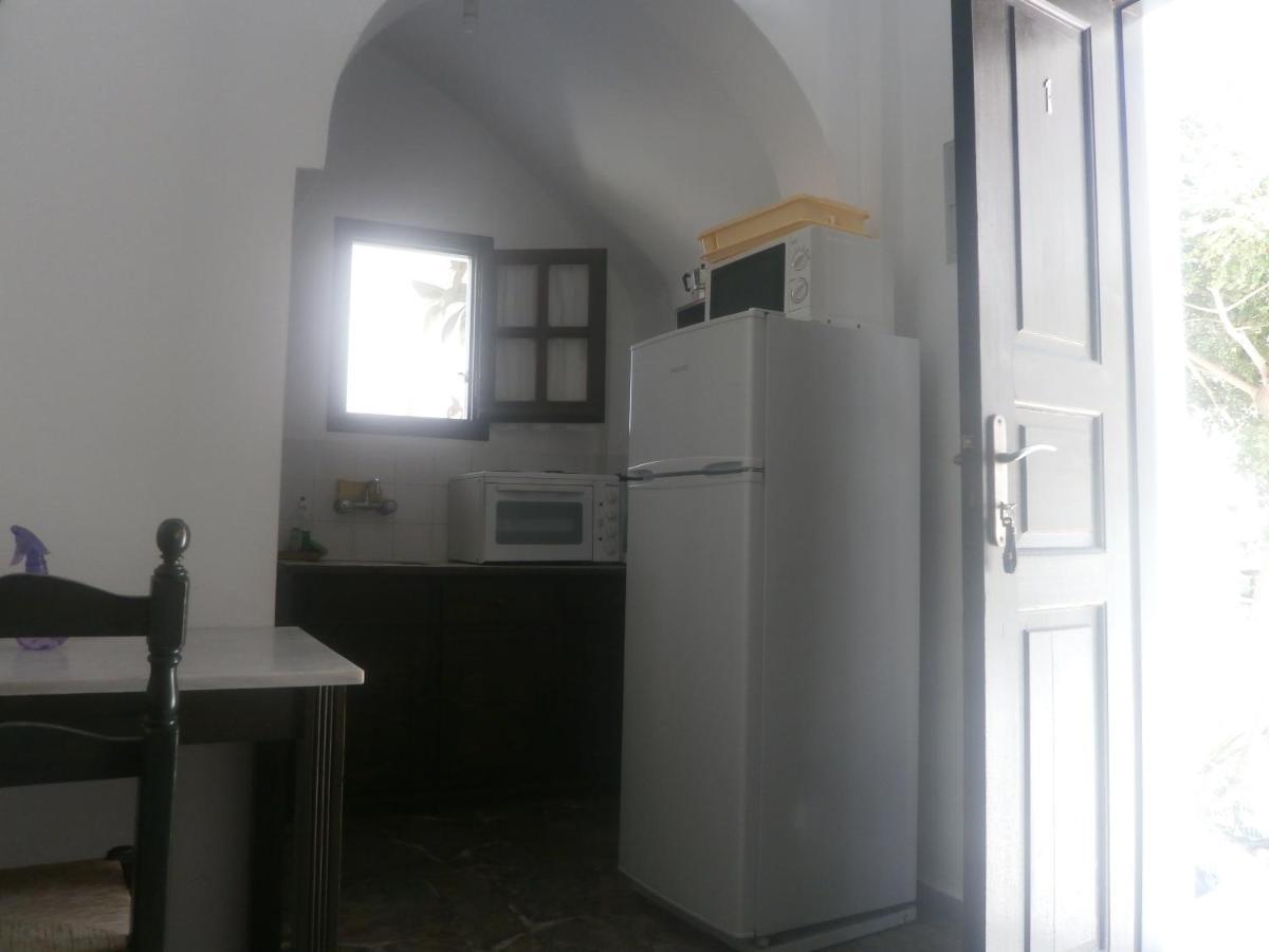 Villa Ostria Kamári Extérieur photo