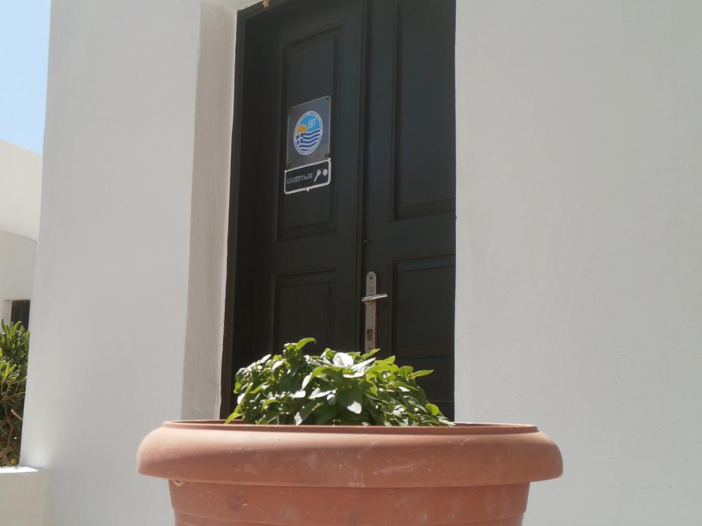 Villa Ostria Kamári Extérieur photo